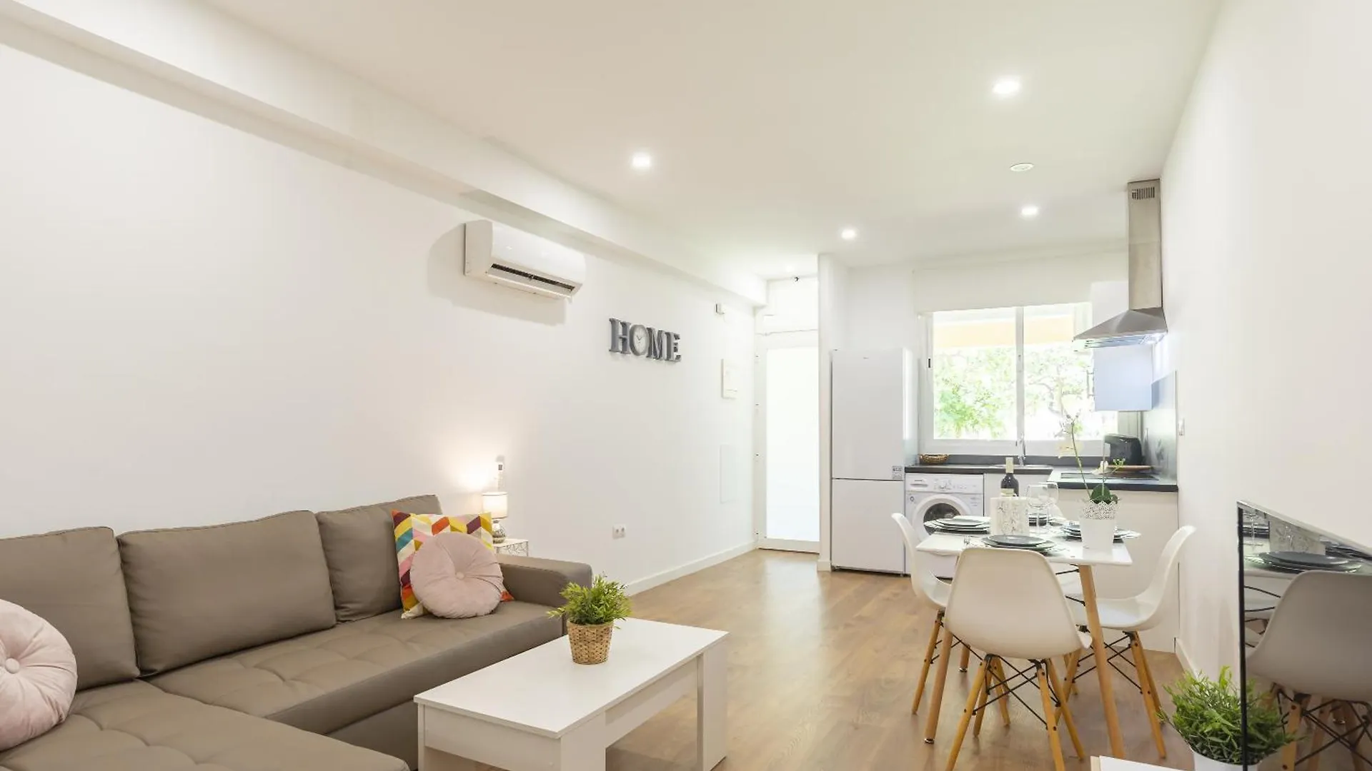Beach Garden Apartment Torremolinos